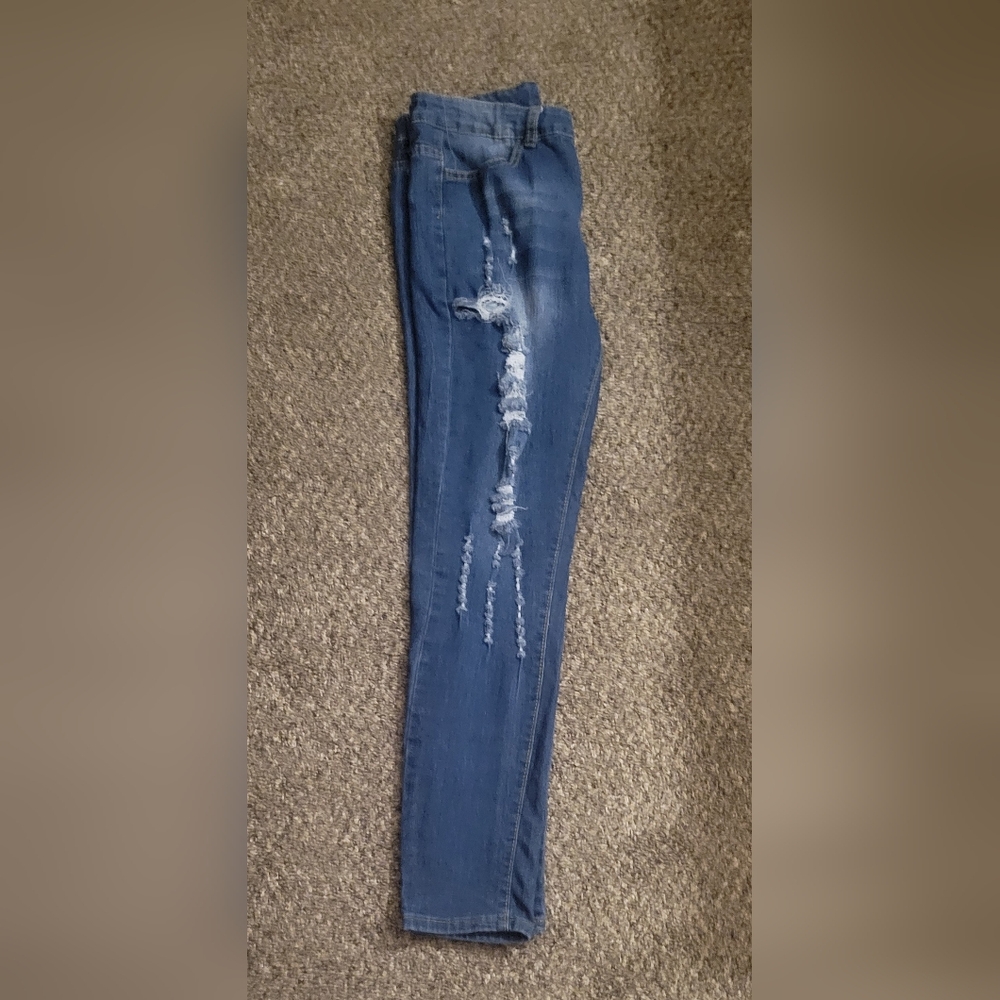 ☆•Women's Dark Blue Distressed Jeans•Size:X Large •☆ - Picture 4 of 5
